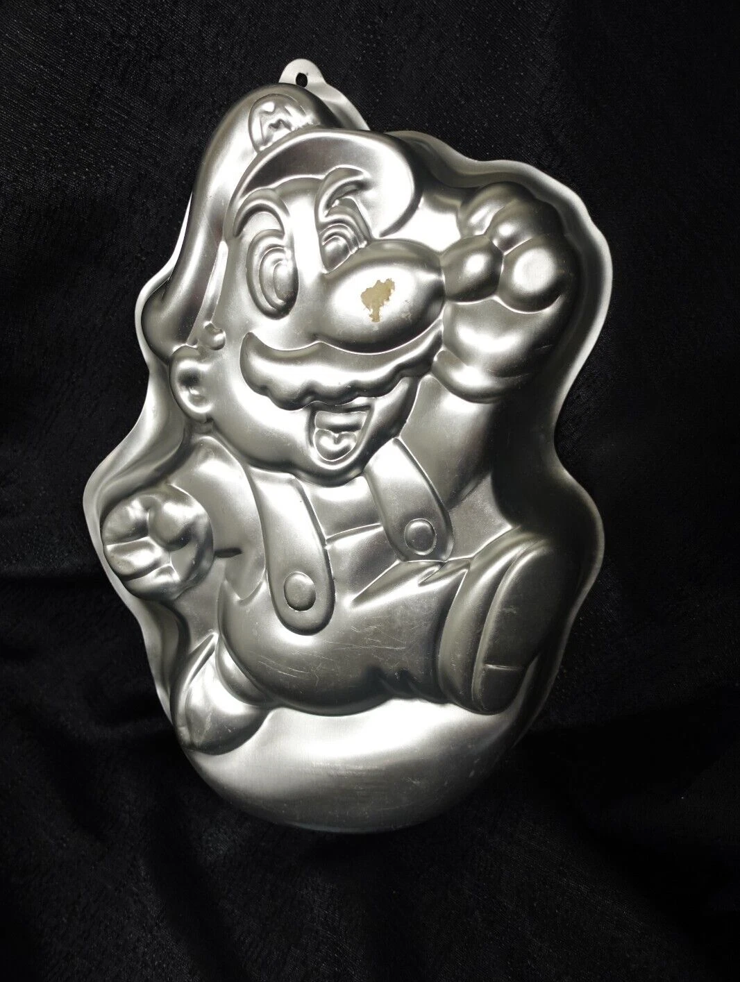Wilton Super Mario Brothers cake pan / Nintendo / 2105-2989 / 1989 / Mario