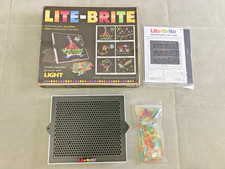 Lite-Brite Ultimate Classic Toy 02215 W/ Pegs Appears Unused