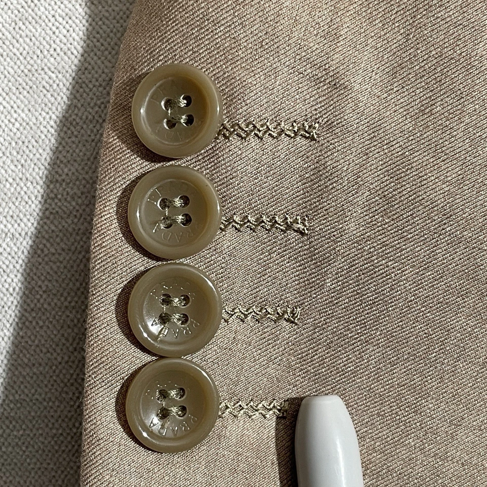 PRADA MILANO Men's Single Breasted Size 42R Wool Blend Tan 2 Button Blazer - Image 3 of 4