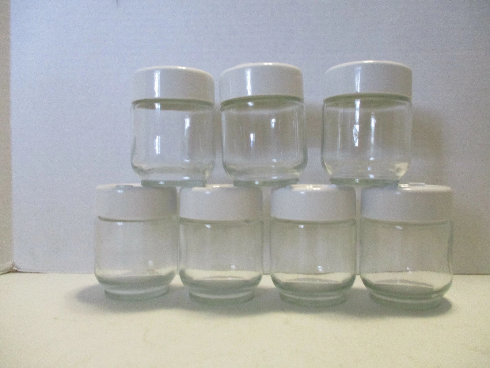 Glass Jars With Lids Small Clear Storage Jar with Plastic Twist Counter Top