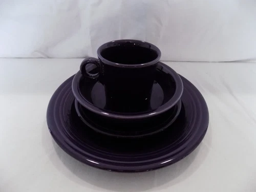 FIESTA WARE 4 PC PLACESETTING PLUM