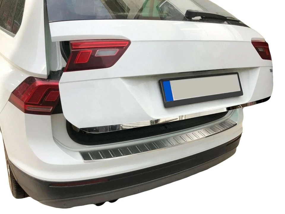 Barra bagagliaio inferiore in acciaio inox adatta per VW Tiguan II e ALLSPACE |dal 2016 - Immagine 3 di 4
