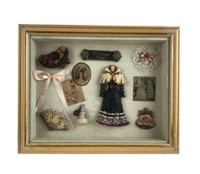 Arister Gifts Victorian Flair Fashion Miniatures Shadow Box Diorama