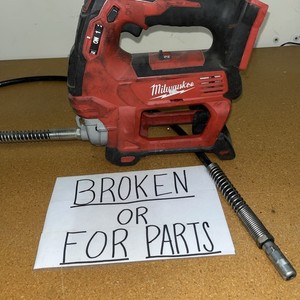 Broken Milwaukee 2646-20 M18 Lithium-Ion Cordless 2-Speed Grease Gun #5814