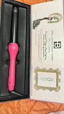 New In Box Brilliance New York Diamond Iron Curling Iron All Hair Types 1 inch