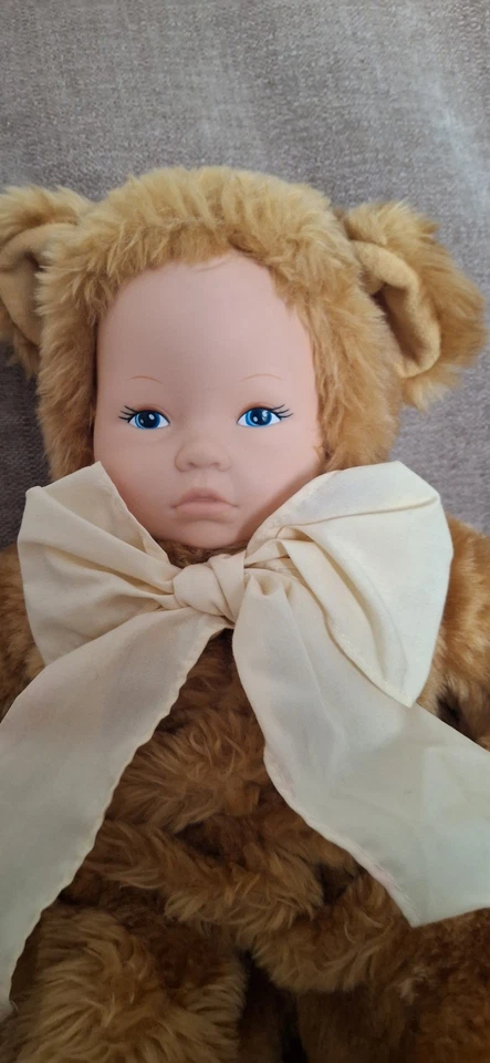 Muñeca bebé Anne Geddes oso 15 pulgadas peluche marrón por Unimax Toys Ltd 1996. En muy buena condición Foto 2 de 4