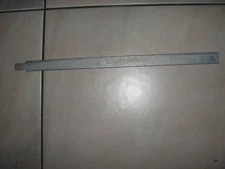 KENMOR FRIDGE DOOR HANDLE BOTTOM TRIM RETAINER 12273802