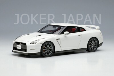 Make UP EIDOLON 1/43 NISSAN GT-R 2014 (Premium edition) White
