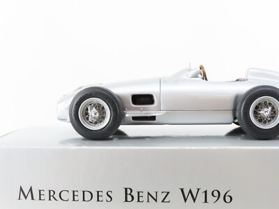 1:18 Scale CMC Die-Cast M-006 Mercedes-Benz W196 Silberpfeil 1:18 Scale CMC Die-Cast M-006 Mercedes-Benz W196 Silberpfeil