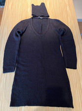 Boohoo Women's Knitted Jumper Dress Size S/M Black V-Neck Made in the UK