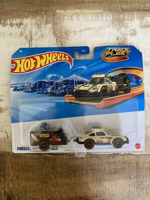 Hot Wheels Track Fleet Porsche 911 Off Roader 1:64 Hauler 