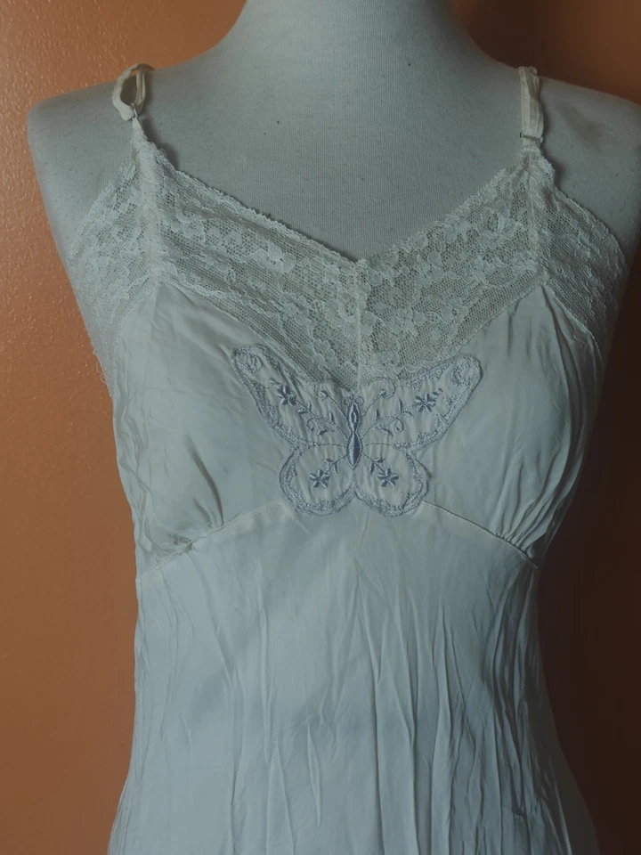 VTG 1940s Cream Butterfly Lace Slip Dress Sz.M 34 Fairy Core Coquette Lingerie - Image 3 of 4
