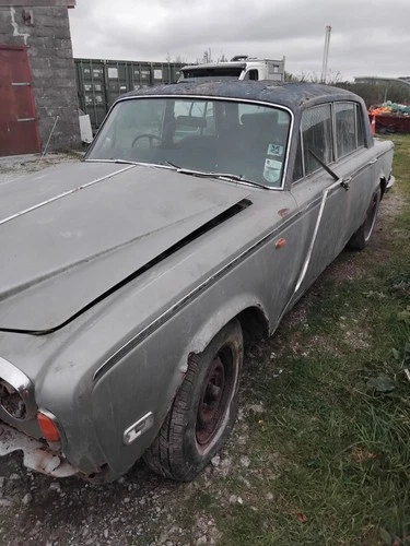 classic cars barn finds - Picture 1 of 9