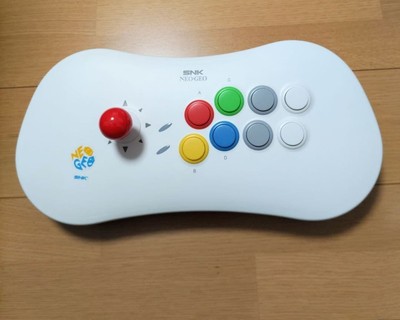 SNK Neo Geo Arcade Stick Pro weiß getestet mit USB Konvertierungsadapter...