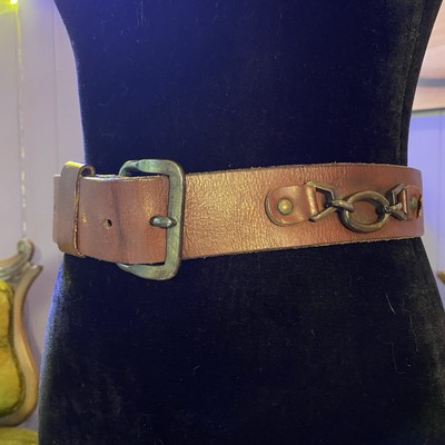 Vintage Wide Leather Belt with Brass Buckle & Chain Detail 1970s Wide Grommet Double Prong Buckle Burgundy Suede  main image 3