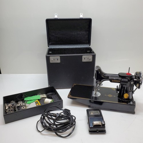 Singer Portable Electric Sewing Machine 2211 eBay