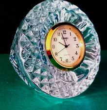 CONCEPT CLOCK QUARTZ GLASS BODY PERFECT WORKING MADE in CHINA MOVEMENT SINGAPORE