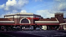 PHOTO  HASTINGS RAILWAY STATION IN THE NETWORK SOUTH EAST ERA TAKEN 05/09/92 ALT
