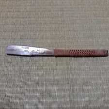 Nagamasa Tamahagane Kamisori Japanese straight razor leather and kimono silk