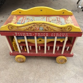 VINTAGE 1960's FISHER PRICE WOODEN CIRCUS WAGON (has weather damage)