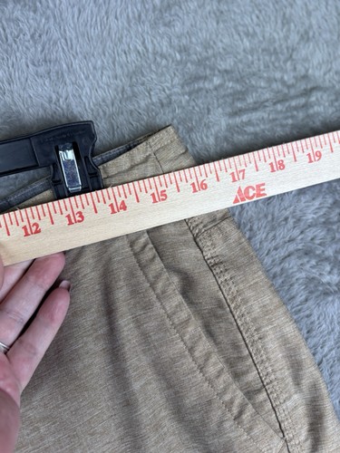 O'Neill Shorts Mens Size 31 Tan Khaki Hybrid Slash Pockets Casual - Picture 8 of 9