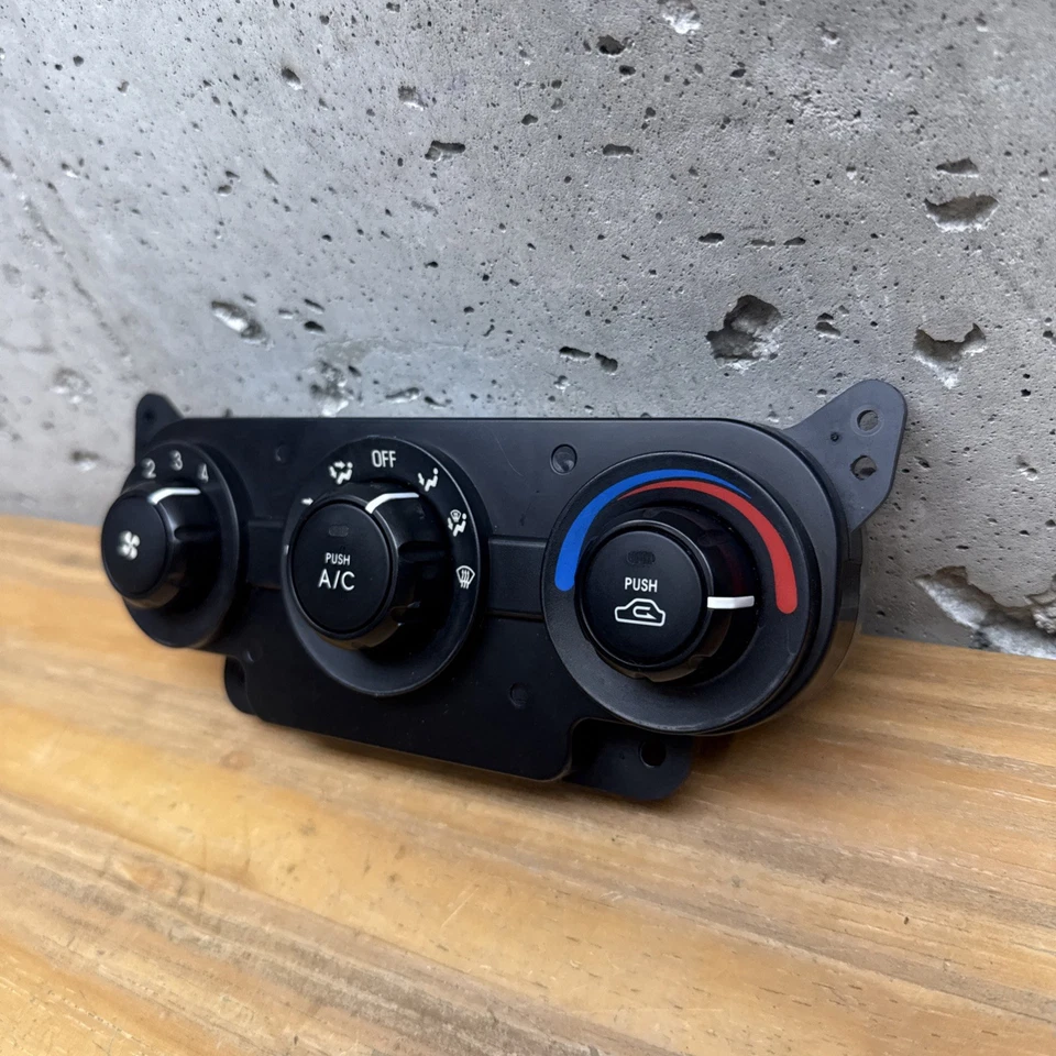 Kia Spectra 2004-2006 calefacción aire acondicionado temperatura climatización climatización Foto 3 de 4