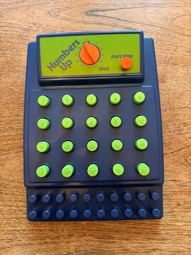 Vtg 1975 Milton Bradley Numbers Up Game 100% Complete w/ Box Tested