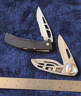 2 GERBER FOLDING LOCK BLADE KNIFES