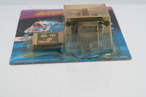Johnny Lightning Lost in Space The Classic Series Space Pod Clip #42 - Picture 6 of 7