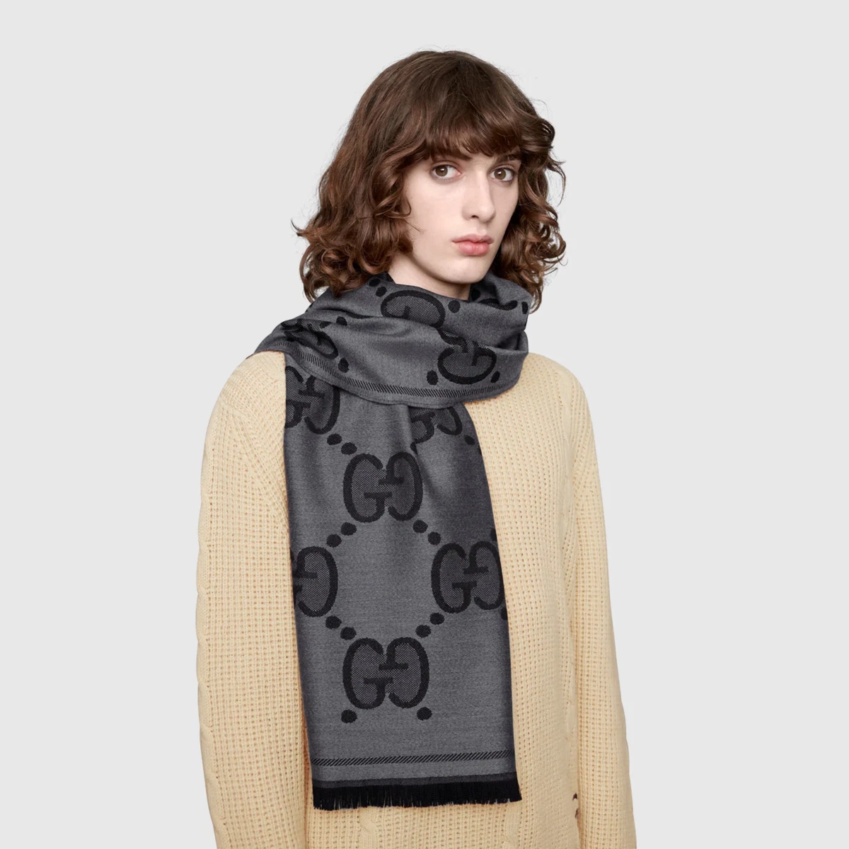 New Gucci Wool Jumbo GG Monogram Black Grey Jacquard Scarf