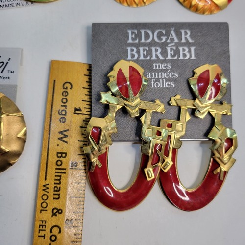 Vintage Berebi Earring Lot of 6 Berebi Gold Tone Enamels Posts and Clip Nos - Picture 16 of 17