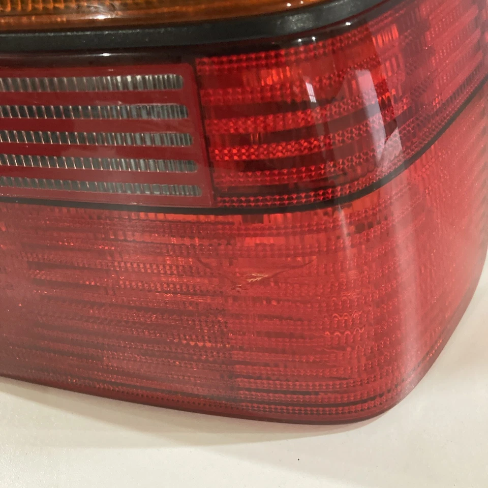 92 93 94 95 96 97 98 大众高尔夫敞篷车尾灯右乘客侧大众 — 第 2/4 张图片