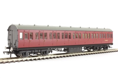 Hornby R4659 M11703 BR Ex-LMS Non-Corridor 57ft Third Class Coach OO Brandneu in OVP