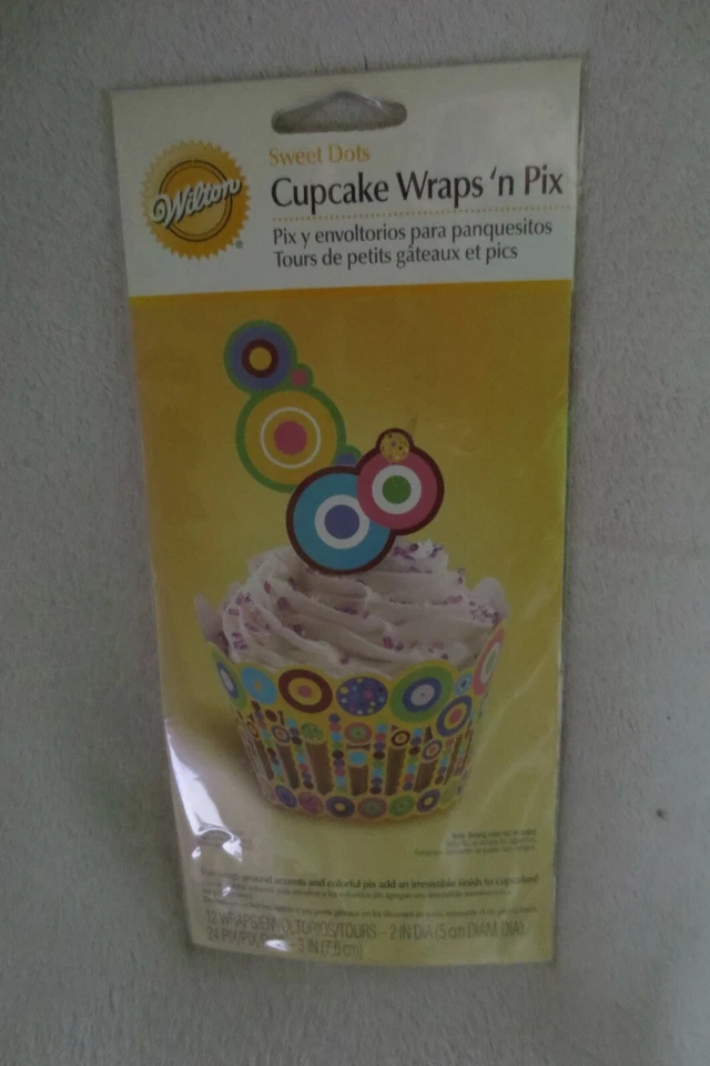 Wilton Sweet Dots Cupcakes Wrap 12 y Toppers Nuevo 415-0262 Foto 2 de 4