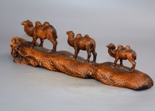 Premium Boxwood Camel Ornaments