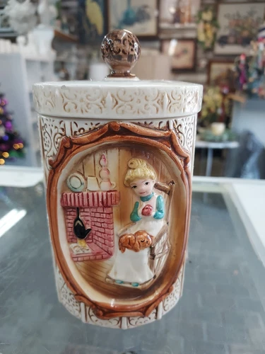 Vintage Sears Roebuck Single Canister Pioneer Woman