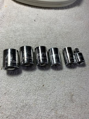 Husky 1/2 in. Drive SAE Sockets (6 pcs.) 15/16 , 7/8, 13/16, 11/16, 5/8 , Adapte