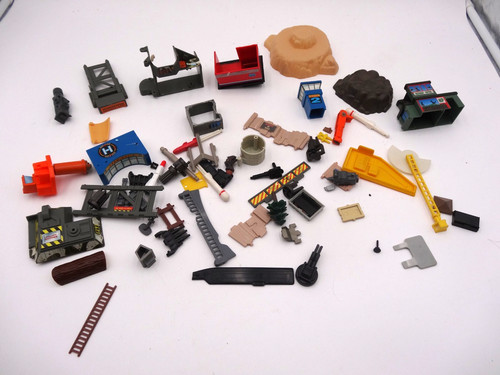 Galoob Micro Machines  Lot Of Vintage Playset Lot Parts, Building Parts Bridge m