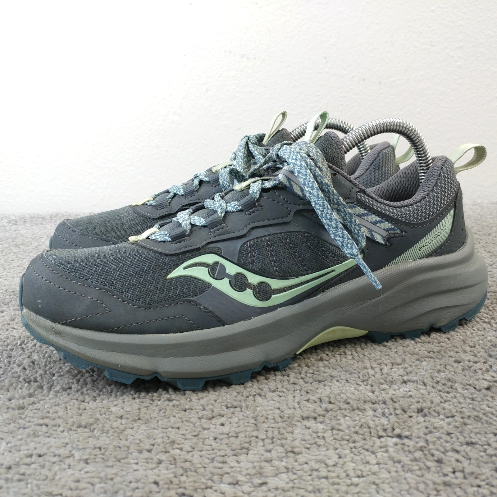 Saucony Excursion TR17 Womens Size 9 Trail Running Shoes Gray Green