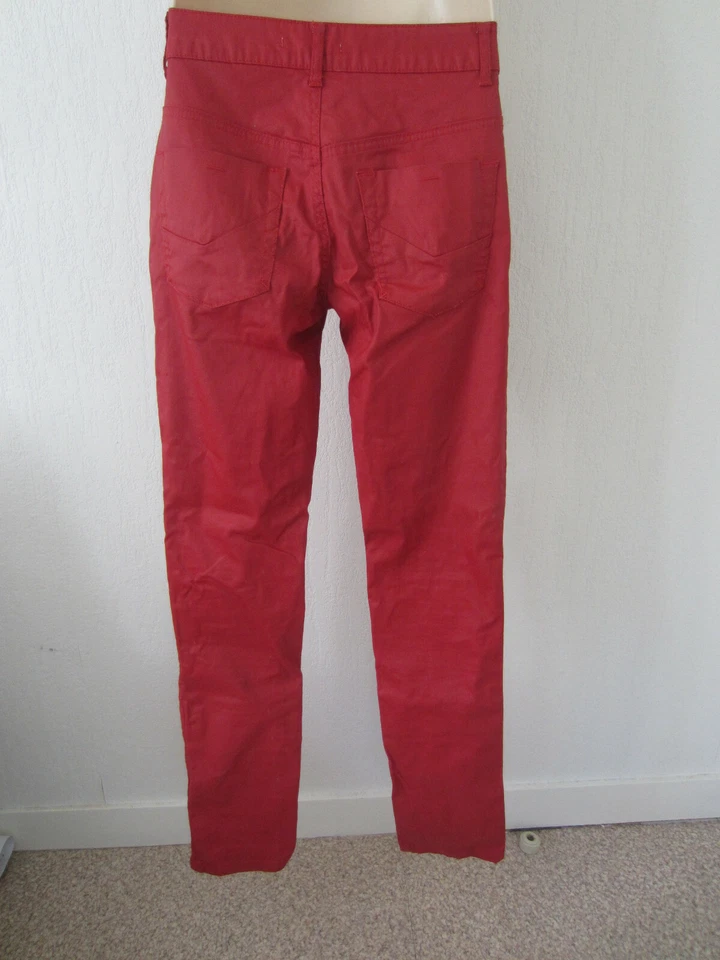 Jean enduit rouge T 36 - Photo 3/4