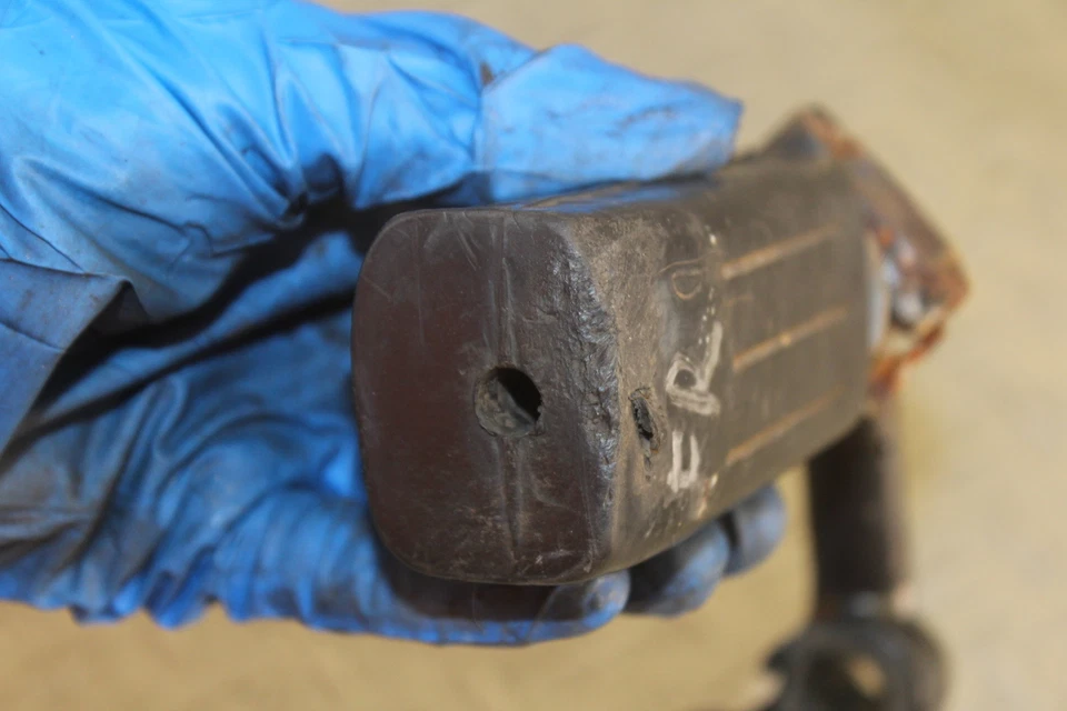 1980 KAWASAKI 750 LTD KZ750H RIGHT FRONT FOOT REST PEG STEP - Изображение 4 из 4