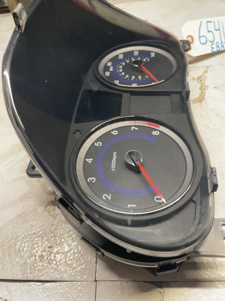 Cuadro de instrumentos velocímetro Hyundai Accent 2012-2014 OEM Foto 3 de 4