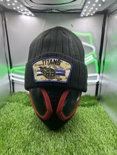 New Era Tennessee Titans NFL 2021 Salute to Service Black Knit Beanie