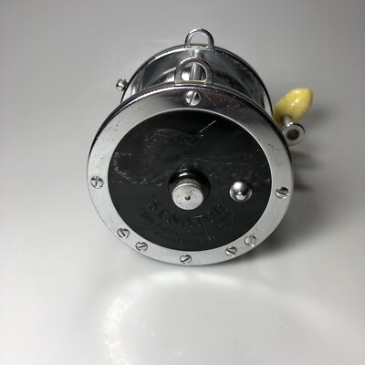 PENN Senator 4/0 Conventional Saltwater Fishing Reel Boat Surf