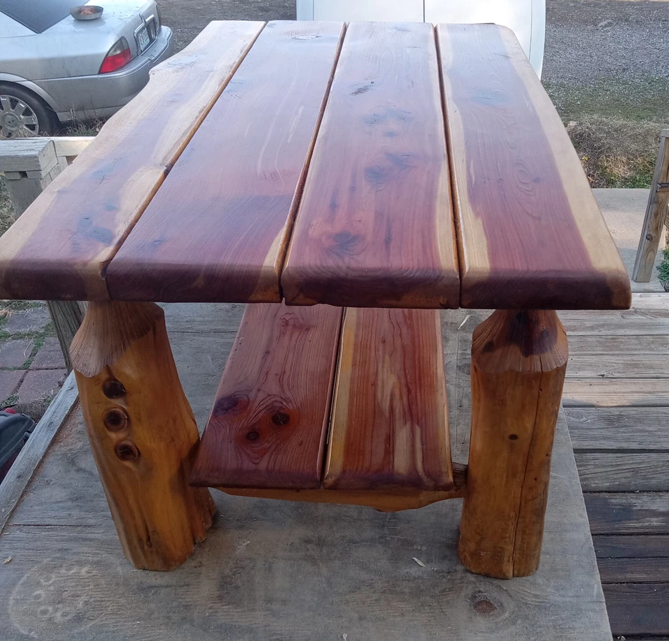 Mesa de centro antigua de cedro de cabina (CT59) Foto 3 de 4