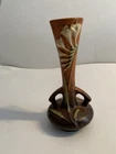 Vintage Roseville Pottery Freesia Bud Vase 195-7