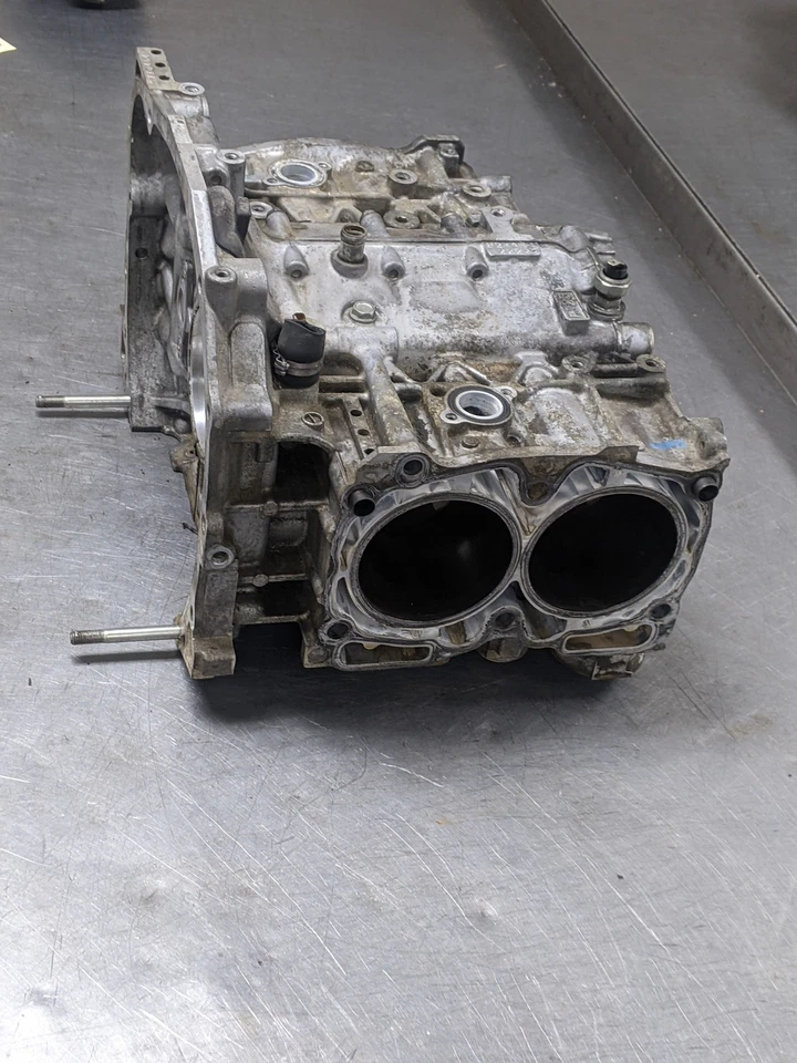 发动机气缸体 适用于 04-13 斯巴鲁 Forester 2.5 11008AA930 涡轮增压 — 第 4/4 张图片