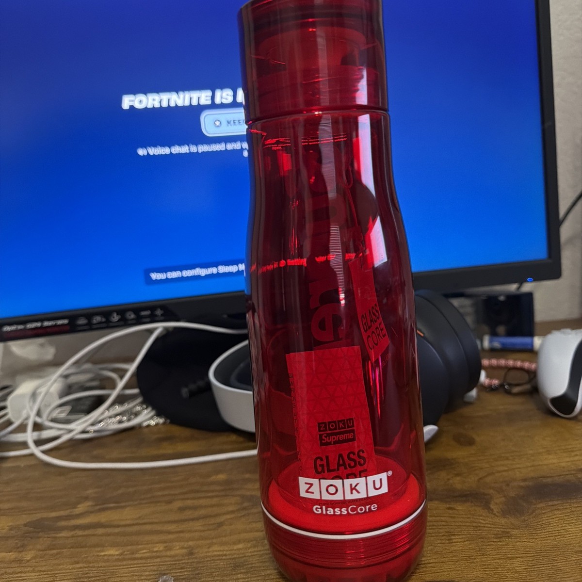 Supreme/Zoku Glass Core 16 Oz. Water Bottle Red S/S 2021 Brand New