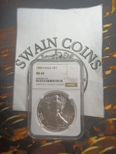 1989 1 oz American Silver Eagle NGC MS69 EH105