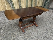 Vintage 1960’s Beautility Turned Oak Draw Leaf Art Deco 6-8 Seater Dining Table